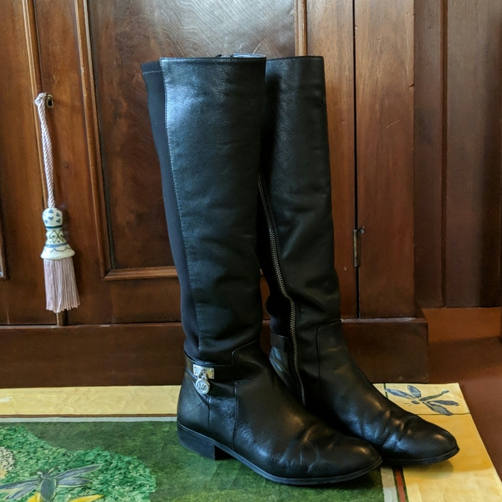 Michael Kors 7.5M leather boots